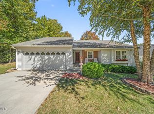 462 Snead Dr, Fairfield Glade, TN 38558