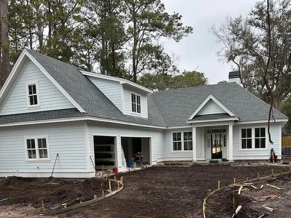 487 Bb Sams Dr, Saint Helena Island, SC 29920