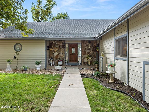 4th image of 517 Foxhead Shores Dr