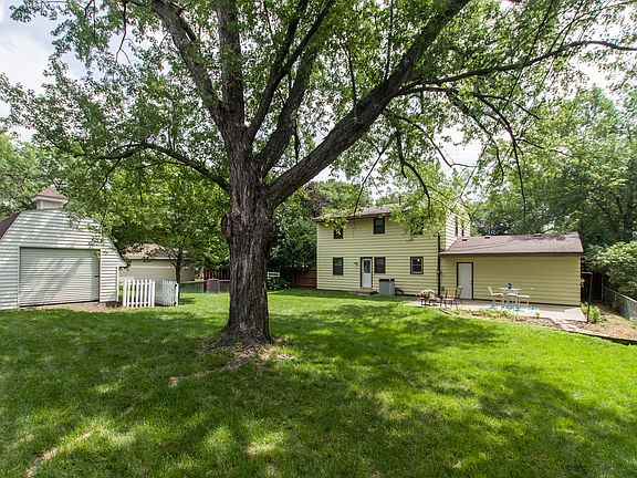 Backyard and shed