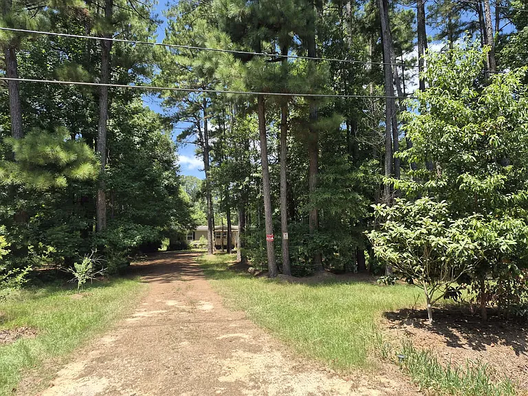 52043 Noto Rd — Photo 12