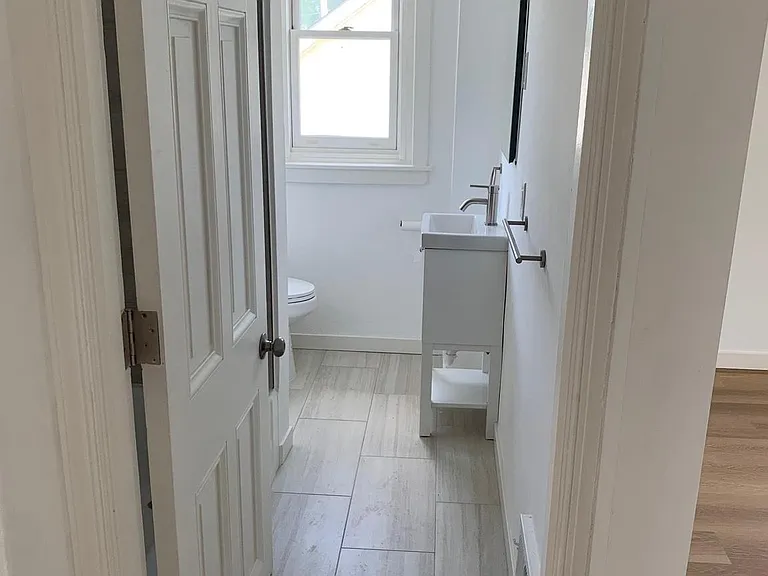 734 Sunnyside Ave #2 — Photo 13
