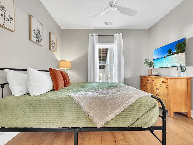 4872 Dahlia Ct #201 — Photo 52