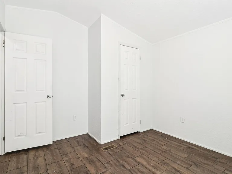 Northbrook Villas Community — Photo 26