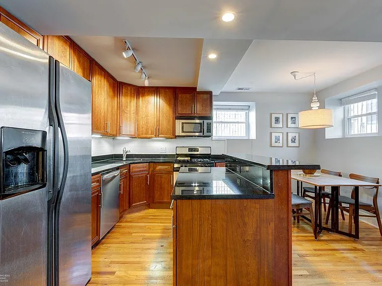 3424 N Racine Ave #G — Photo 4