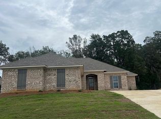 231 Hemingway Cir, Canton, MS 39046