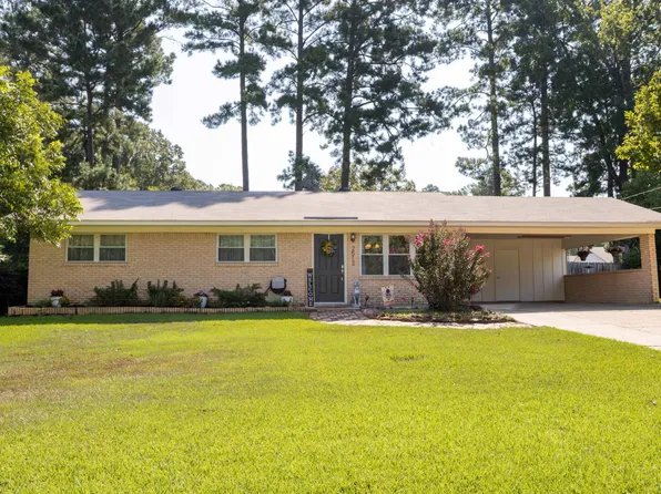 2512 Northwood Dr, Ruston, LA 71270