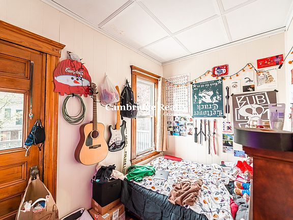3rd image of 23 Wisconsin Ave #2T