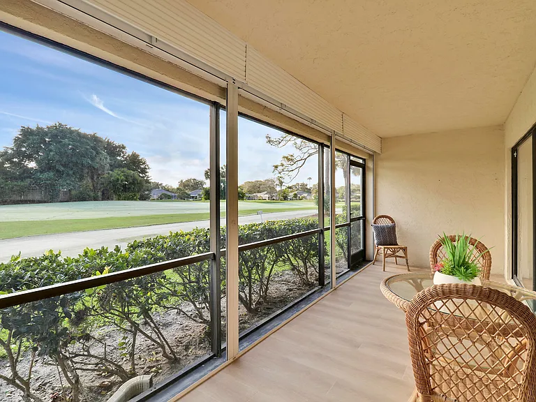 1001 Pinecrest Cir #C — Photo 24