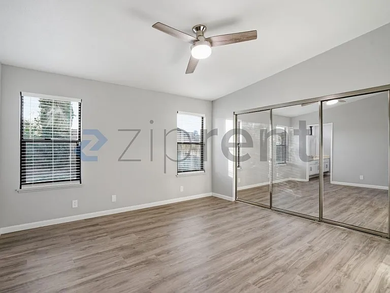 44119 Kirkland Ave — Photo 15
