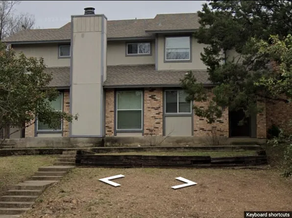 2101 Walsh Tarlton Ln #B, Austin, TX 78746