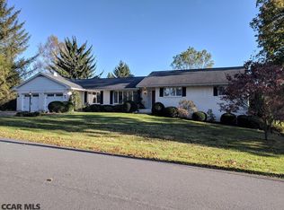 218 Val Verda Dr, Pennsylvania Furnace, PA 16865