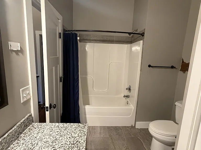314 N Main St #203 — Photo 7