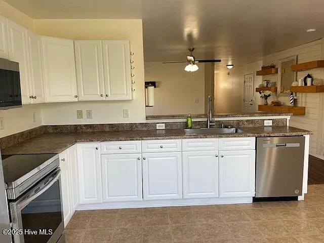 1112 Crestfield Way — Photo 6