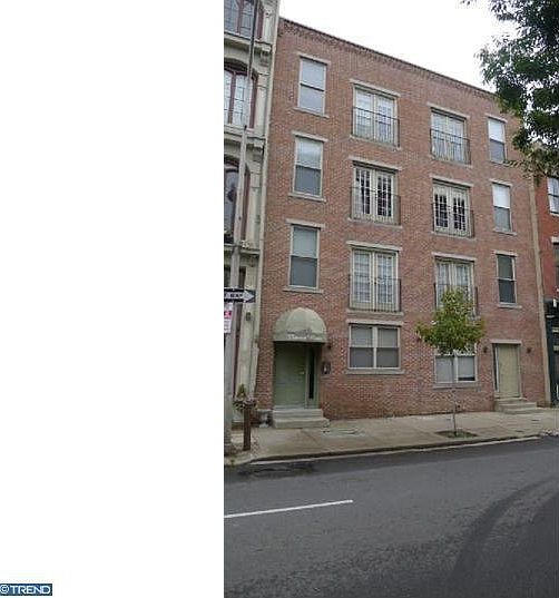 1st image of 221-23 Race St #6