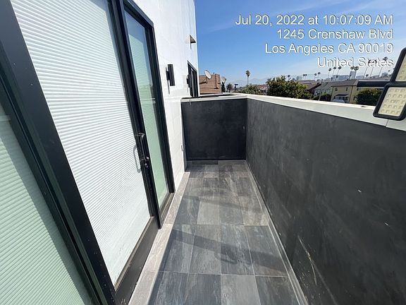 2nd image of 1245 Crenshaw Blvd #1247-1/2