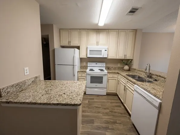 5232 Via Hacienda Cir, Orlando, FL