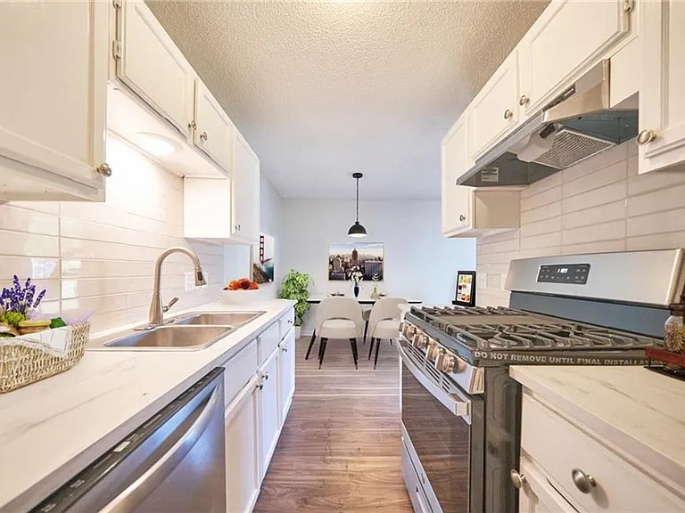 6708 Aries Ln — Photo 2