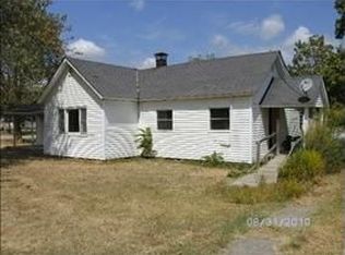 588 Lark Rd, Goodman, MO 64843