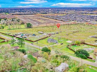 1751 Rosharon Rd, Alvin, TX 77511