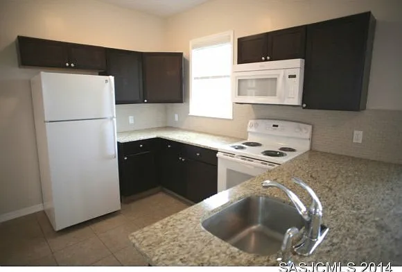 78 Riberia St #B — Photo 4