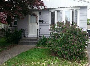 16 Wainwright St, Providence, RI 02908