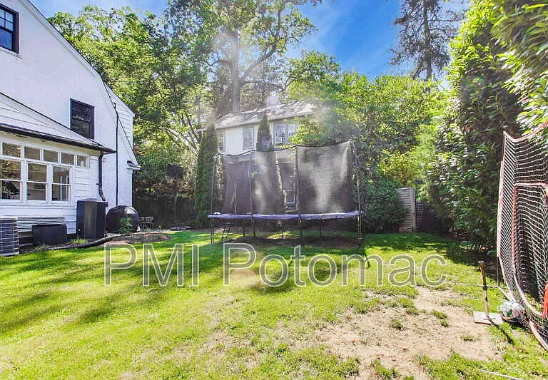 5332 Nevada Ave NW — Photo 38