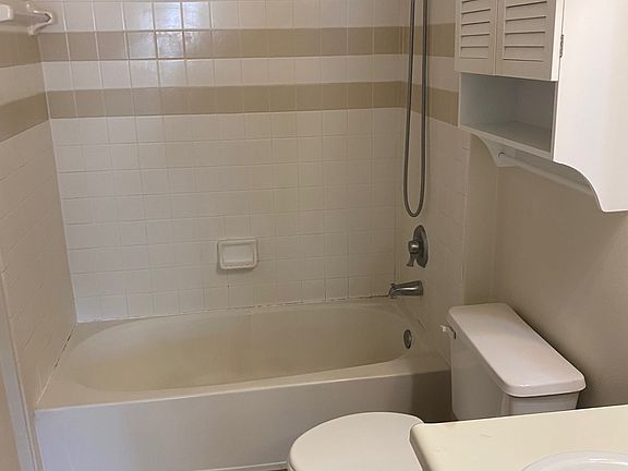 2nd image of 12300 Apache Ave APT 205