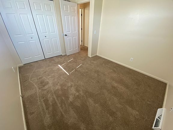 5th image of 2148 Kenyon St #B