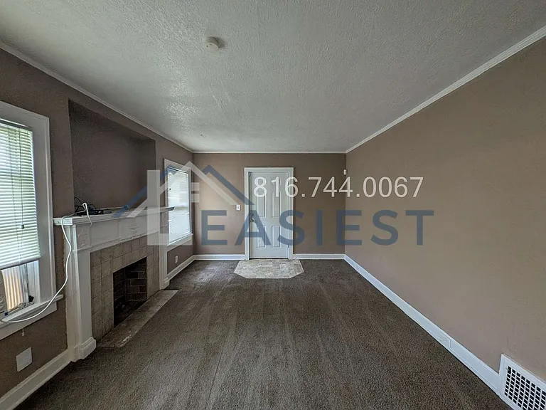 5627 Garfield Ave — Photo 3