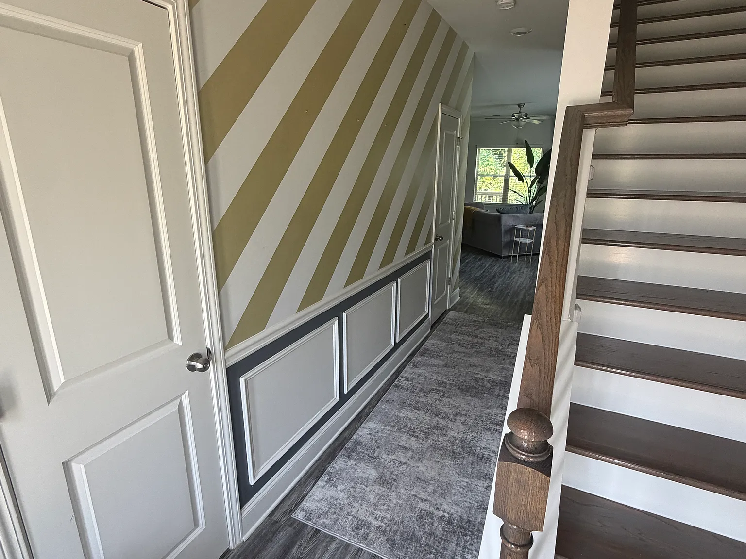 3 bed, 2.5 bath, 1524 sqft, $2,400 — Photo 3