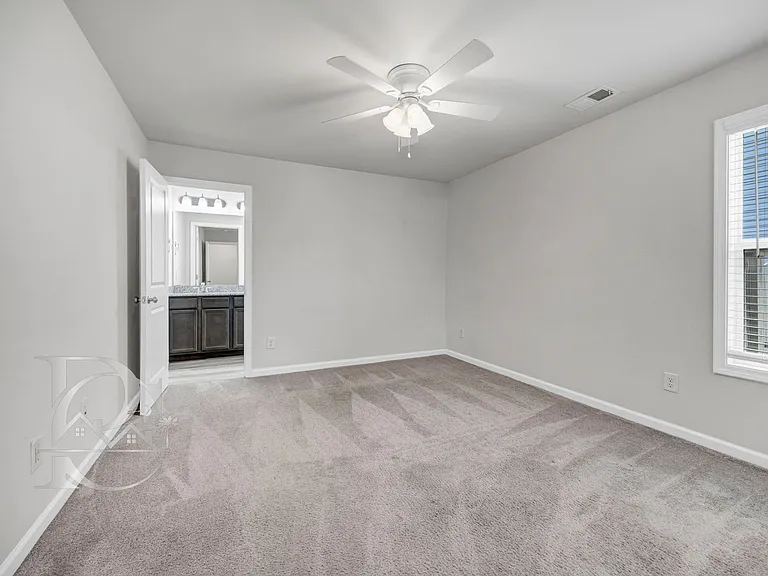 235 Drayton Hall Dr — Photo 14