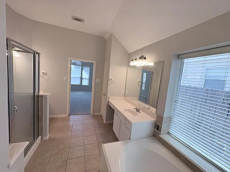 18703 River Meadows Rd — Photo 33