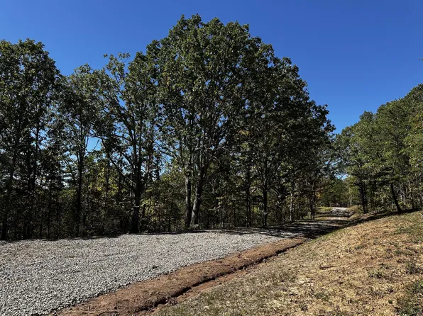 865 Hull Rd, Patriot, OH 45658