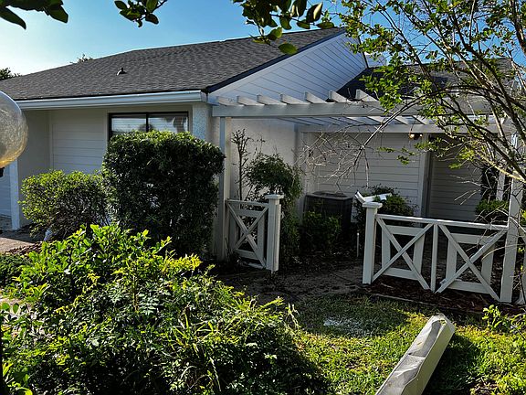 4th image of 2316 Latrium Cir N