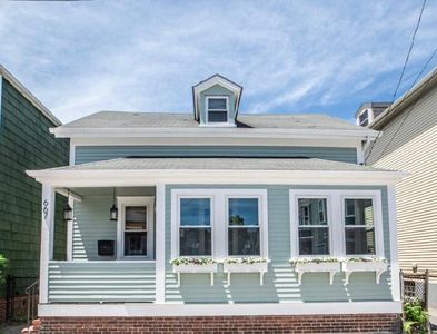 667 Thames St, Newport, RI, 02840