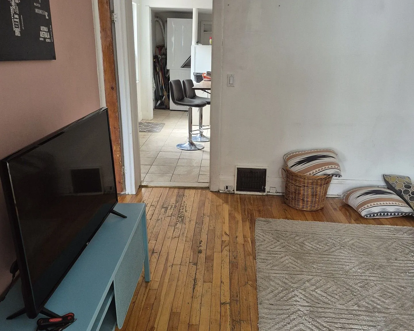 2 bed, $2,400 — Photo 2