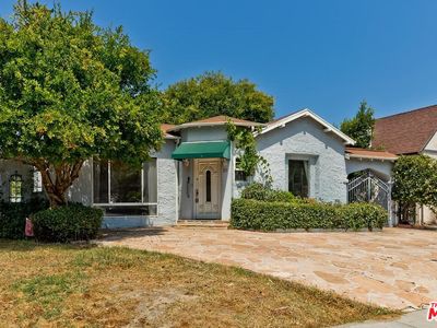 217 S Le Doux Rd, Beverly Hills, CA, 90211