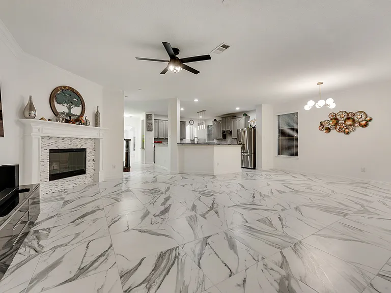 305 Blythe Bridge Dr — Photo 12