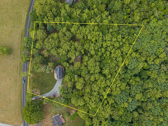 2nd image of 1760 Haden Martin Rd