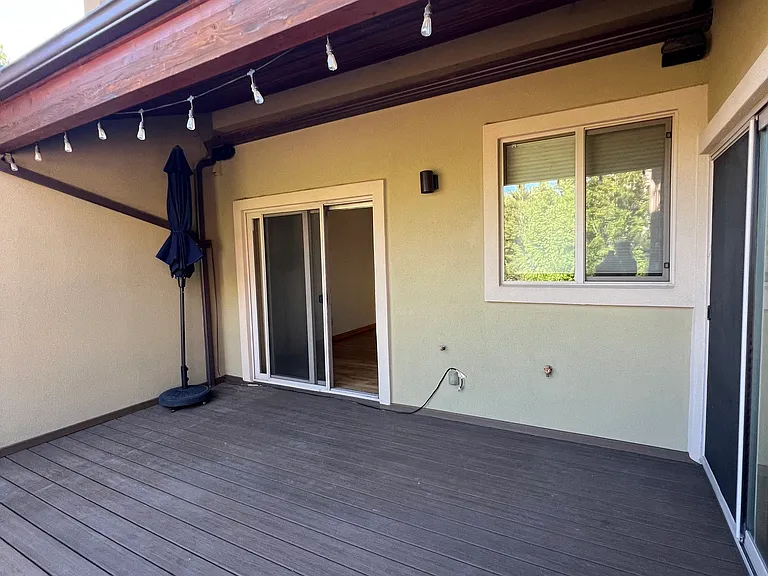 118 River Oaks Ct — Photo 18