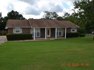 521 Lee Road 219, Phenix City, AL 36870