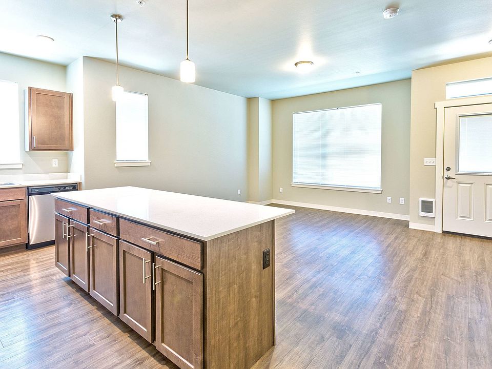 Evergreen - 2 Bedroom Townhome