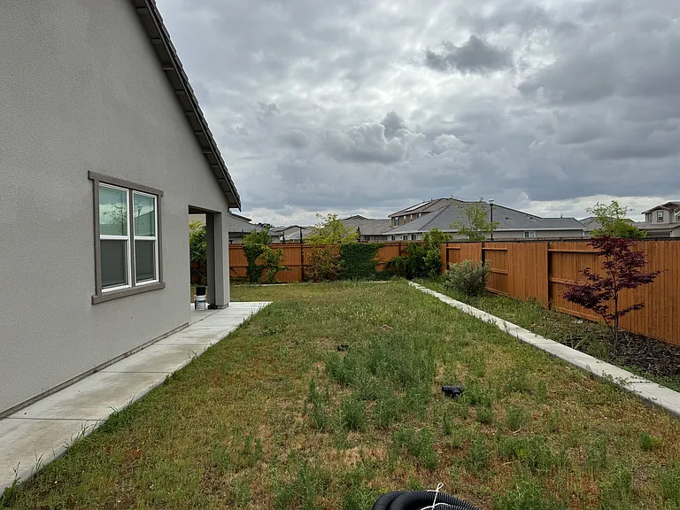 973 Pipit St — Photo 11