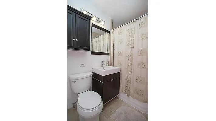 Sold by Fenwick Keats Real Estate | media 6