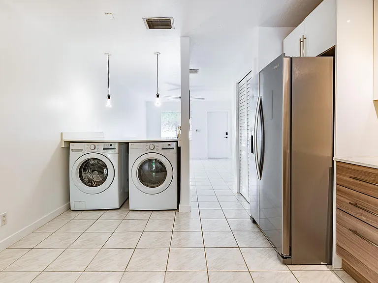 2501 Taylor St #C — Photo 10