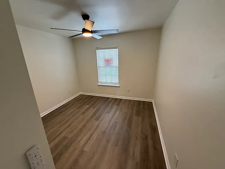 12221 Royal Castle Ct — Photo 12