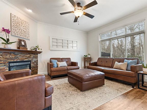 5th image of 46808 Hudson Rd #23