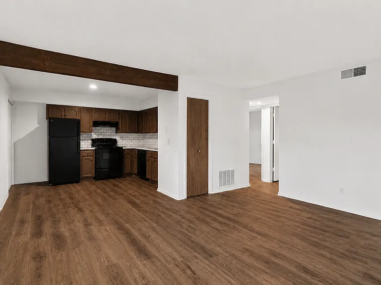 419 Paxton St #H4 — Photo 3