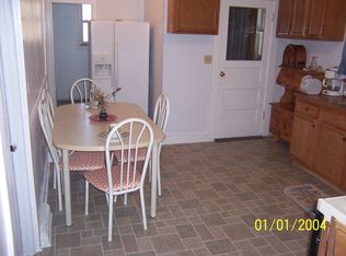 366 Cliffview Rd, Bramwell, WV 24715